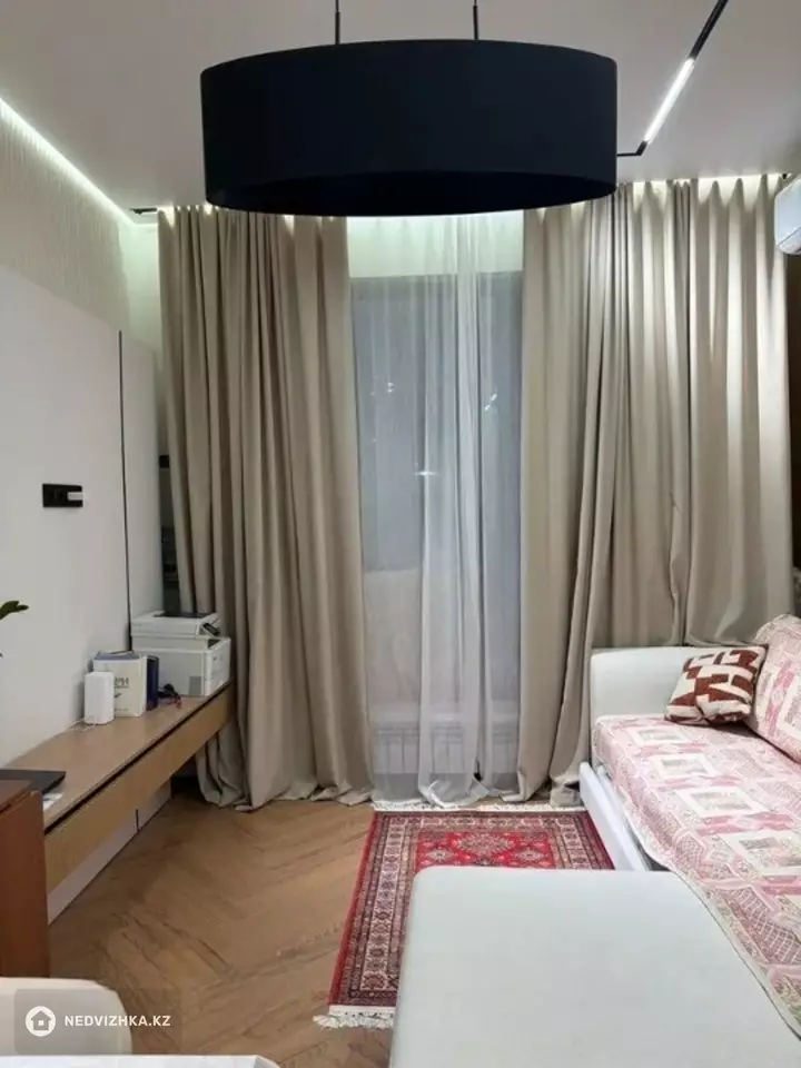 1-комнатная квартира, этаж 3 из 13, 29 м², фотография 2