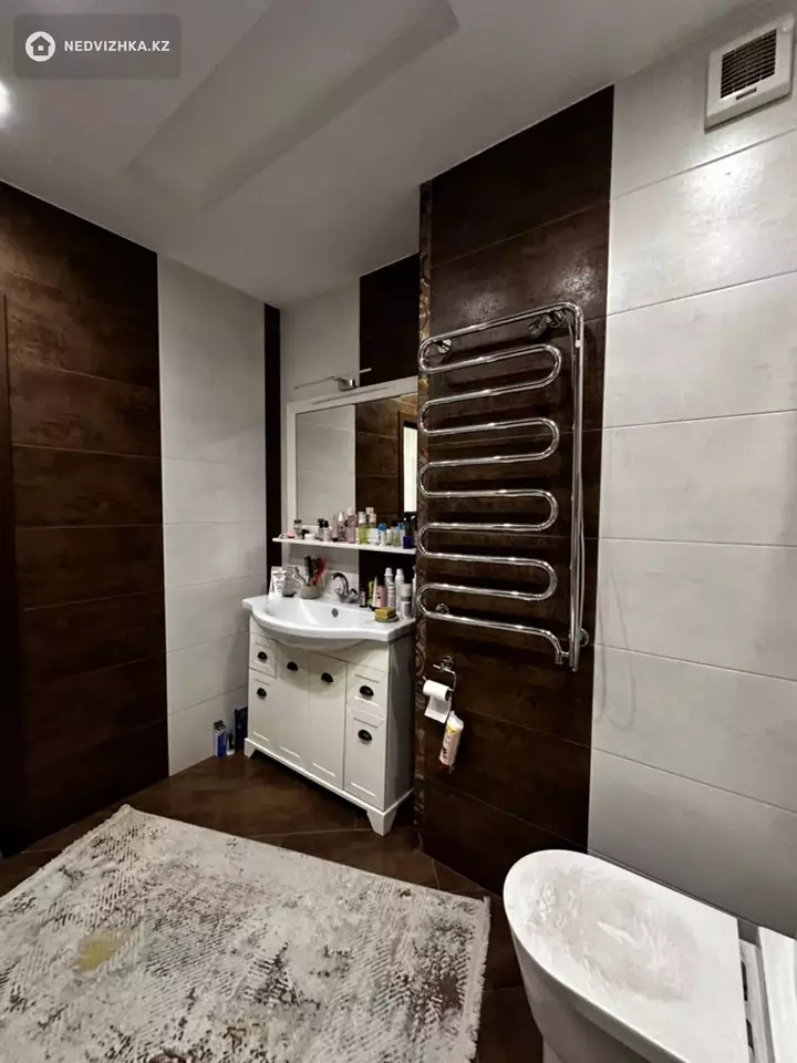 4-комнатная квартира, этаж 12 из 15, 160 м², 5-фотосурет