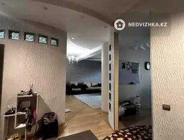 4-комнатная квартира, этаж 12 из 15, 160 м², миниатюра 4