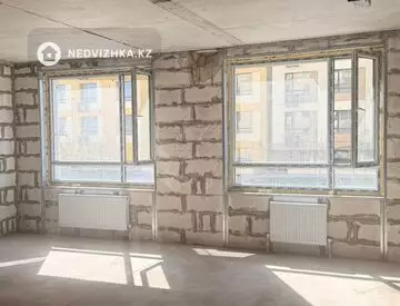 1-комнатная квартира, этаж 1, 42 м², миниатюра 2