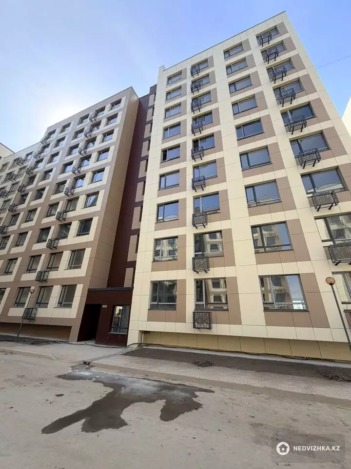 1-комнатная квартира, этаж 1, 42 м²