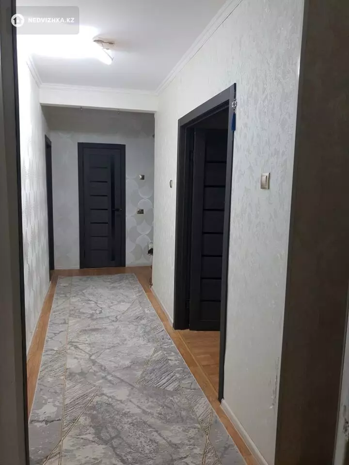1-комнатная квартира, этаж 8 из 10, 67 м², фотография 5