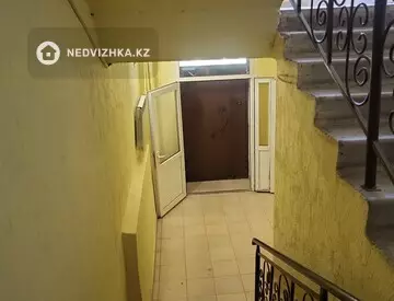 3-комнатная квартира, этаж 2 из 3, 95 м²
