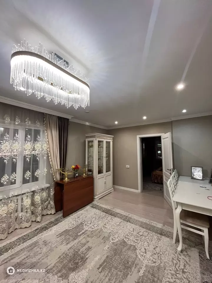 4-комнатный дом, 8 соток, 80 м²