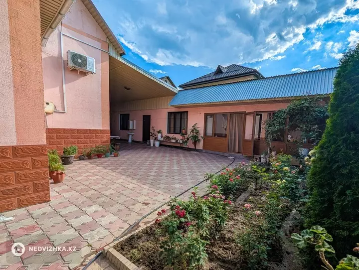 5-бөлмелі үй, 7.2 соттық, 183 м²