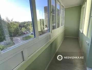 3-комнатная квартира, этаж 3 из 10, 64 м², миниатюра 8