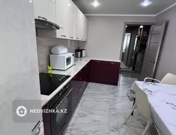 3-комнатная квартира, этаж 3 из 10, 64 м², миниатюра 10