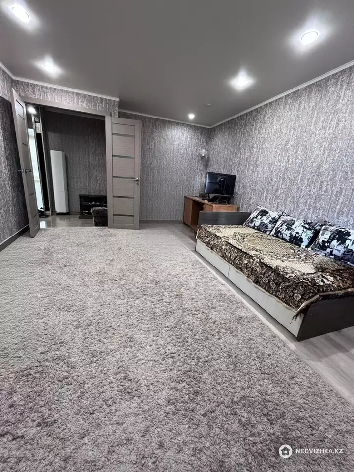3-комнатная квартира, этаж 3 из 10, 64 м², фотография 5