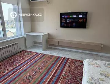 1-комнатная квартира, этаж 6 из 9, 60 м², На длительный срок