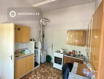6-комнатный дом, 6 соток, 180 м²