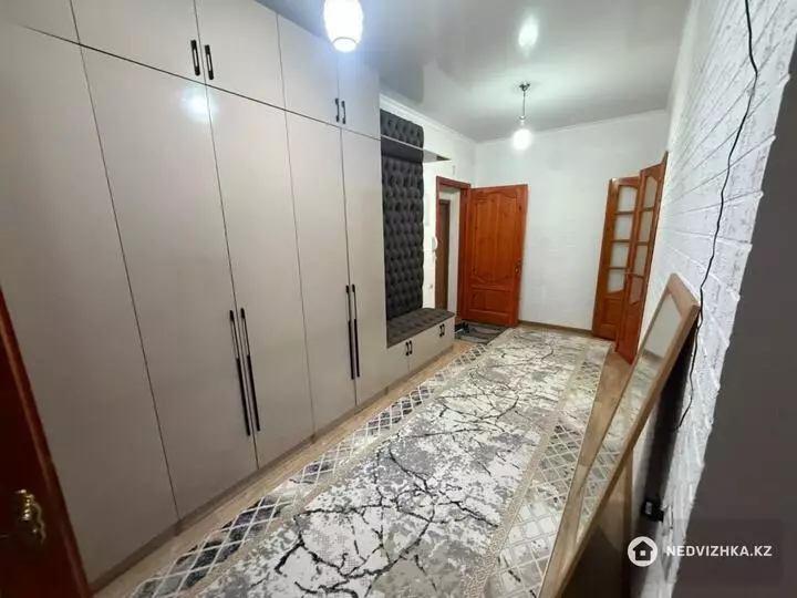 3-бөлмелі пәтер, қабат 3 барлық қабат саны 3, 90 м², На длительный срок, 4-фотосурет