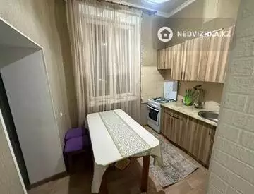 3-комнатная квартира, этаж 3 из 3, 90 м², На длительный срок, миниатюра 11