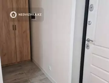 1-комнатная квартира, этаж 1 из 8, 51 м²