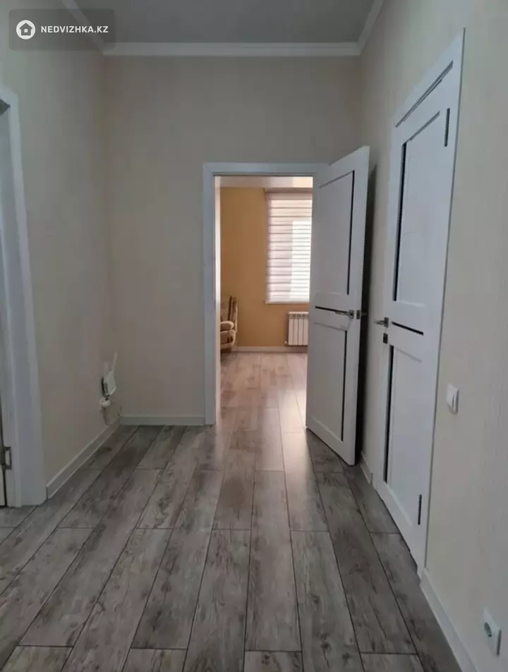 1-комнатная квартира, этаж 1 из 8, 51 м², фотография 4