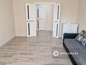 1-комнатная квартира, этаж 1 из 8, 51 м², миниатюра 6