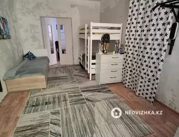 1-комнатная квартира, этаж 1 из 16, 45 м²