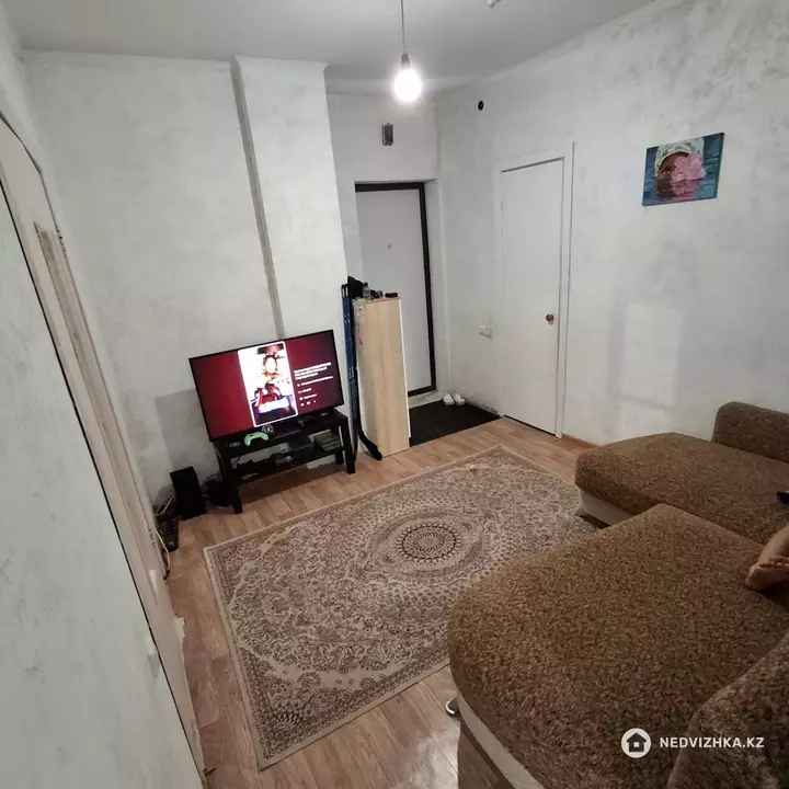 1-комнатная квартира, этаж 1 из 16, 45 м², фотография 5