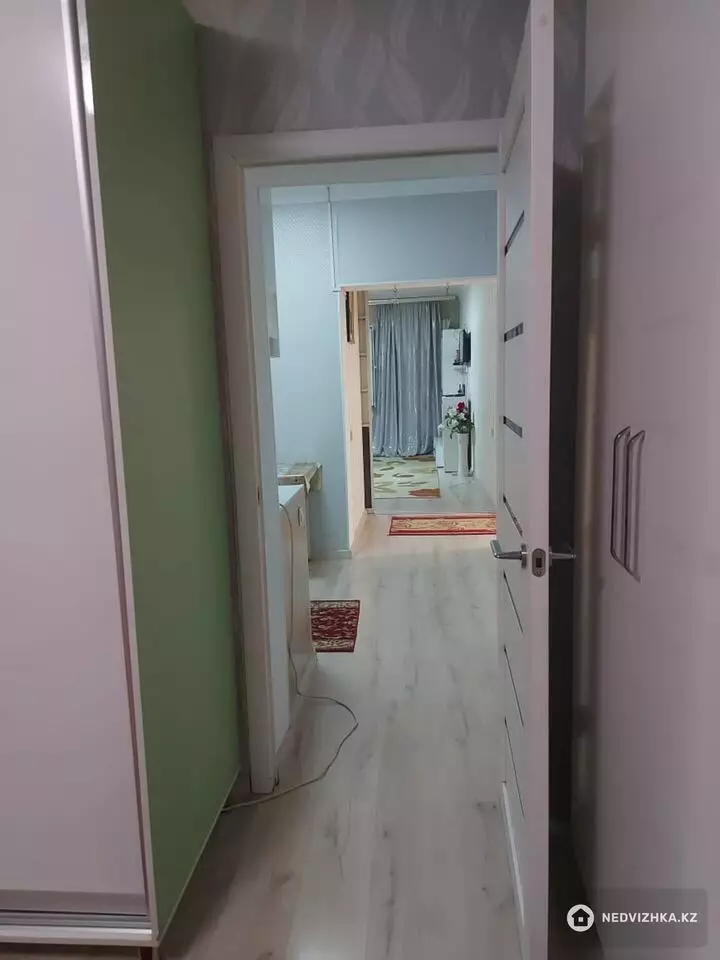 2-комнатная квартира, этаж 7 из 16, 74 м², фотография 4