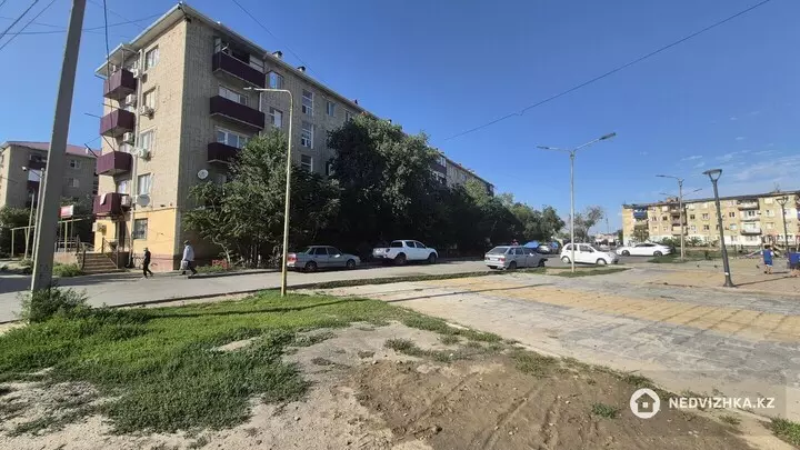 3-комнатная квартира, этаж 1 из 5, 62 м²