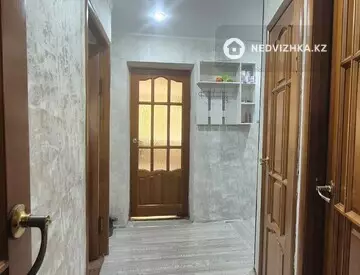 3-комнатная квартира, этаж 1 из 5, 62 м², миниатюра 5