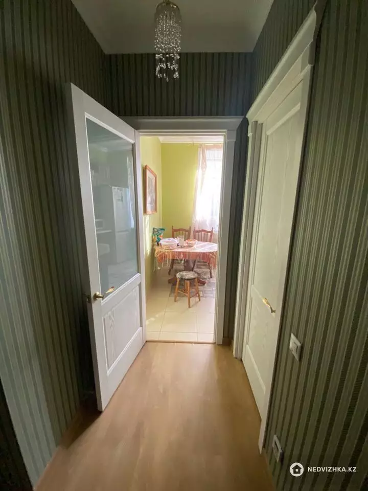 2-комнатная квартира, этаж 2 из 5, 53 м², На длительный срок, фотография 5