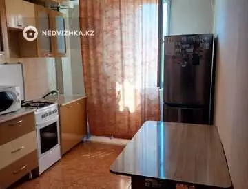 2-комнатная квартира, этаж 9 из 9, 56 м²