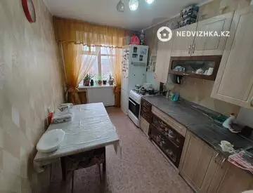 3-комнатная квартира, этаж 9 из 9, 53 м², миниатюра 5