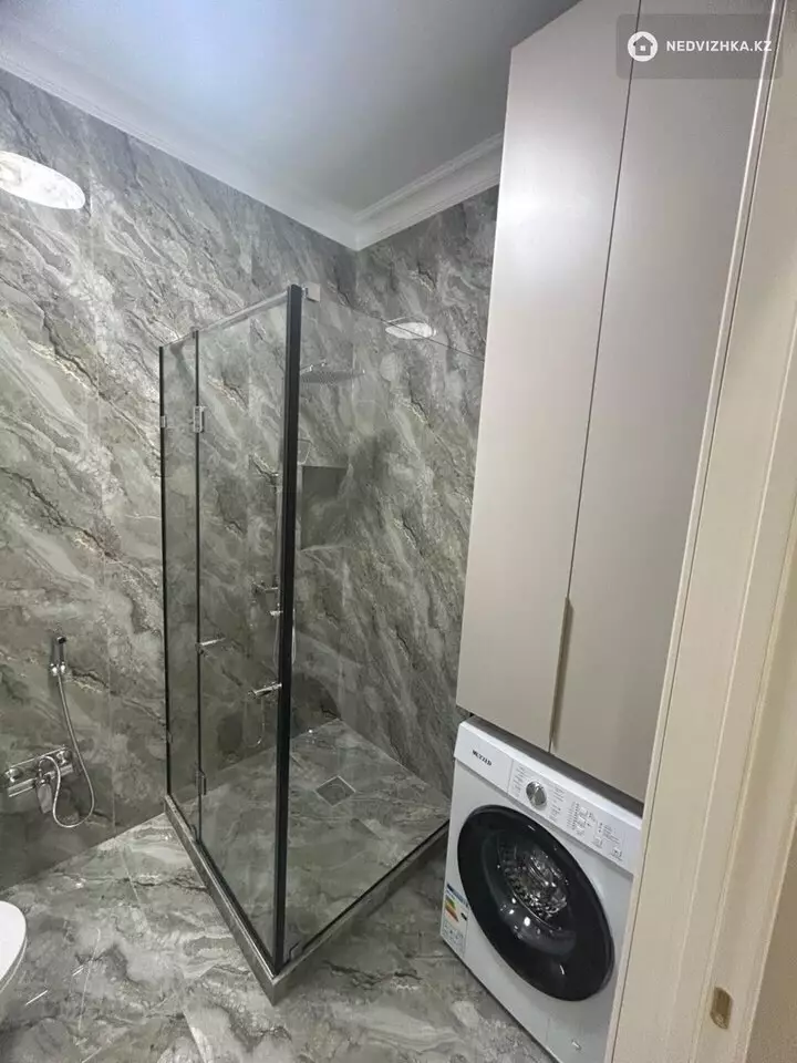 2-комнатная квартира, этаж 9 из 9, 43 м², фотография 5