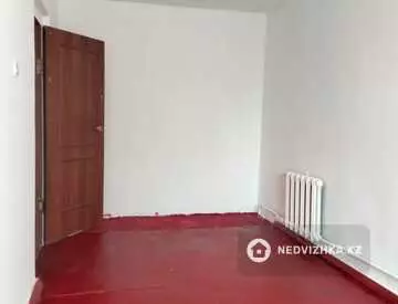 2-комнатная квартира, этаж 5 из 5, 47 м², миниатюра 1