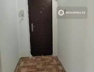 2-комнатная квартира, этаж 5 из 5, 47 м², миниатюра 2