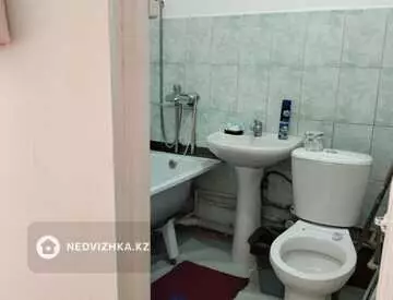 2-комнатная квартира, этаж 5 из 5, 47 м², миниатюра 3