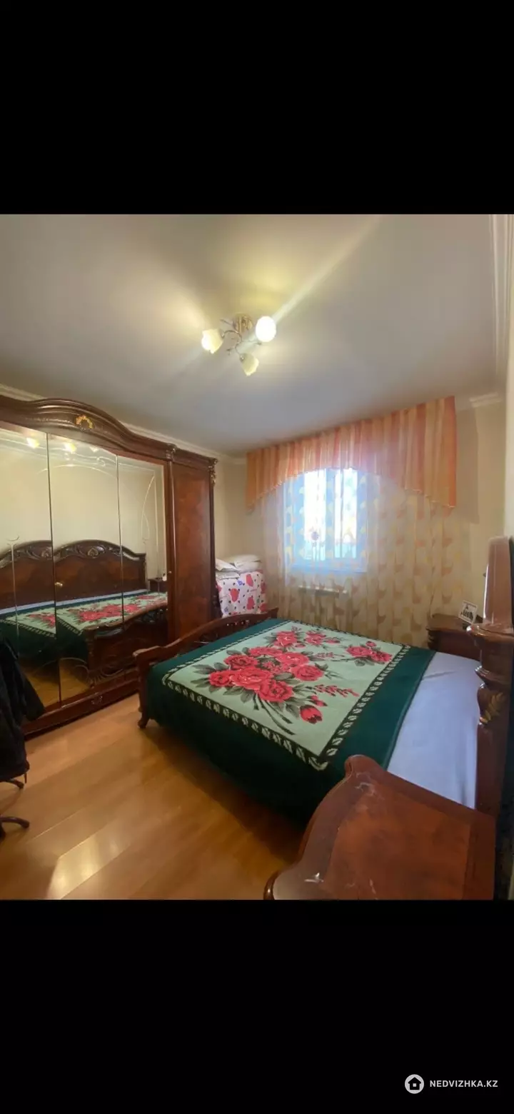 5-бөлмелі үй, 10 соттық, 250 м², 4-фотосурет