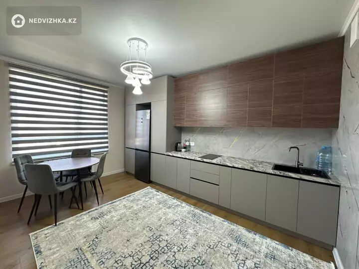 3-комнатная квартира, этаж 8 из 18, 52 м²
