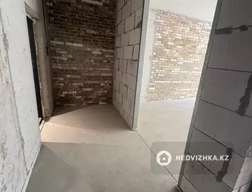 1-комнатная квартира, этаж 1 из 3, 45 м², миниатюра 6