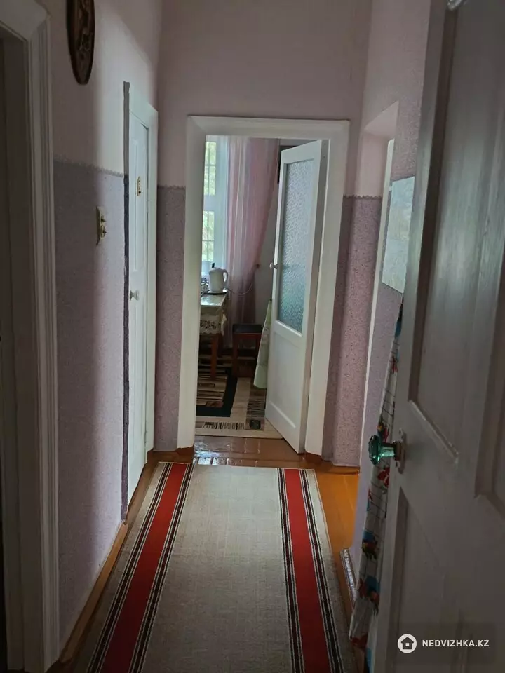 3-комнатная квартира, этаж 2 из 2, 73 м², фотография 4