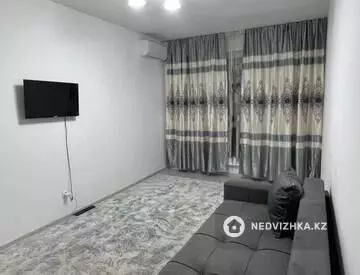 2-комнатная квартира, этаж 9 из 9, 57 м², На длительный срок, миниатюра 6
