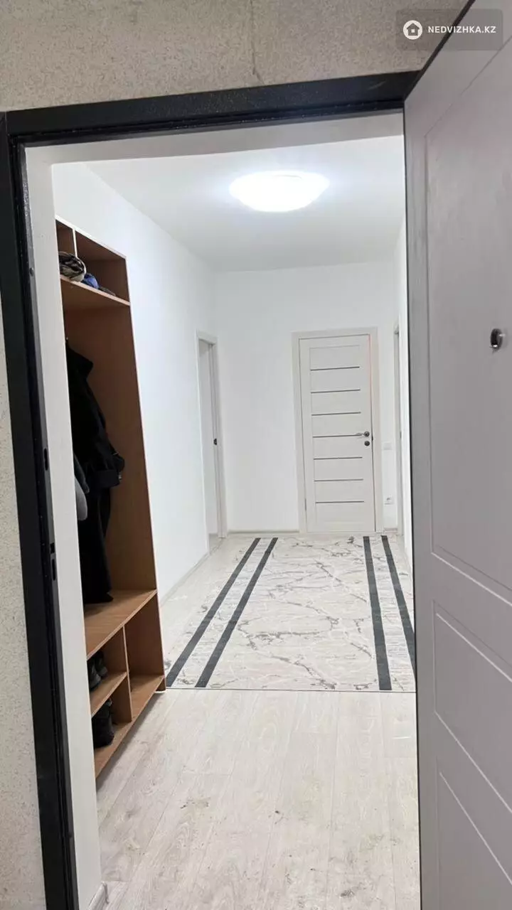 2-комнатная квартира, этаж 9 из 9, 57 м², На длительный срок, фотография 4