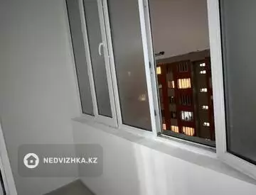 2-комнатная квартира, этаж 9 из 9, 57 м², На длительный срок, миниатюра 11