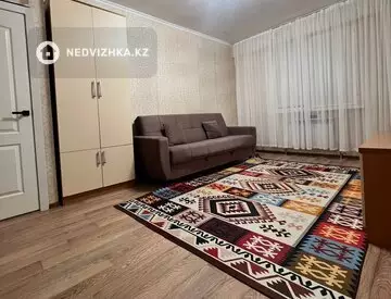 1-комнатная квартира, этаж 8 из 9, 41 м², миниатюра 1