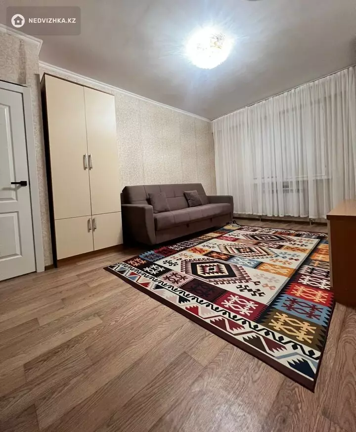 1-комнатная квартира, этаж 8 из 9, 41 м²