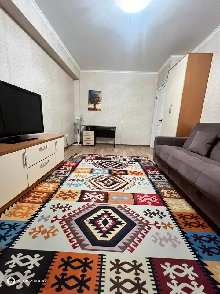 1-комнатная квартира, этаж 8 из 9, 41 м², фотография 3