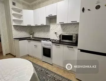 1-комнатная квартира, этаж 8 из 9, 41 м², миниатюра 5