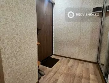 1-комнатная квартира, этаж 8 из 9, 41 м², миниатюра 10