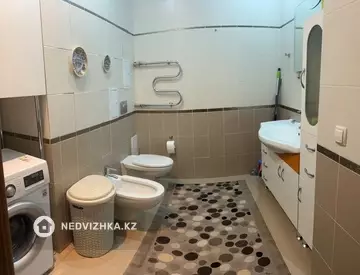 3-бөлмелі пәтер, қабат 8 барлық қабат саны 14, 105 м², 12-нобай