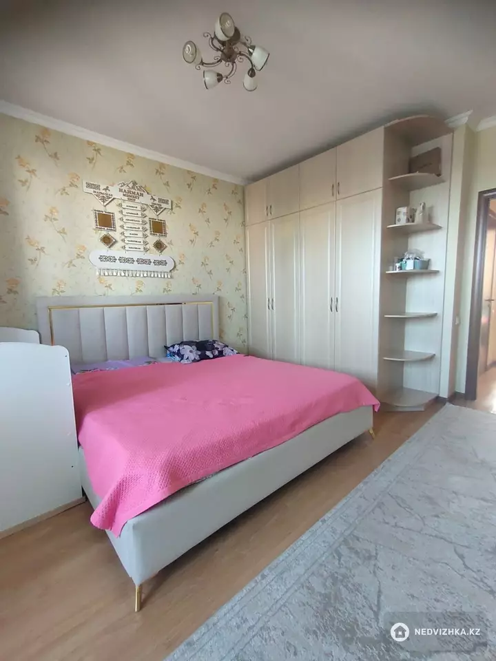 3-комнатная квартира, этаж 6 из 10, 65 м², На длительный срок, фотография 4