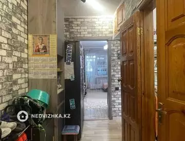 2-комнатная квартира, этаж 3 из 3, 53 м², миниатюра 4