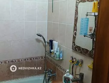 2-комнатная квартира, этаж 3 из 3, 53 м², миниатюра 7