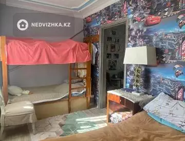 2-комнатная квартира, этаж 3 из 3, 53 м², миниатюра 8