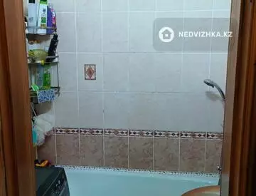 2-комнатная квартира, этаж 3 из 3, 53 м², миниатюра 9