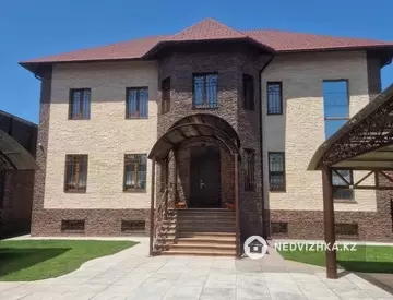 9-комнатный дом, 7 соток, 628 м²
